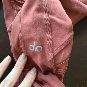 ALO leggings size small